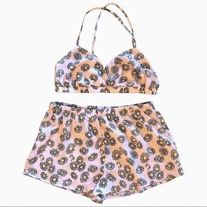 Forever 21 Two Piece Pink Floral Pajama Set Size Medium